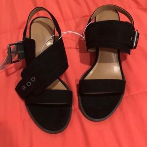 Universal thread block heal shoe in black